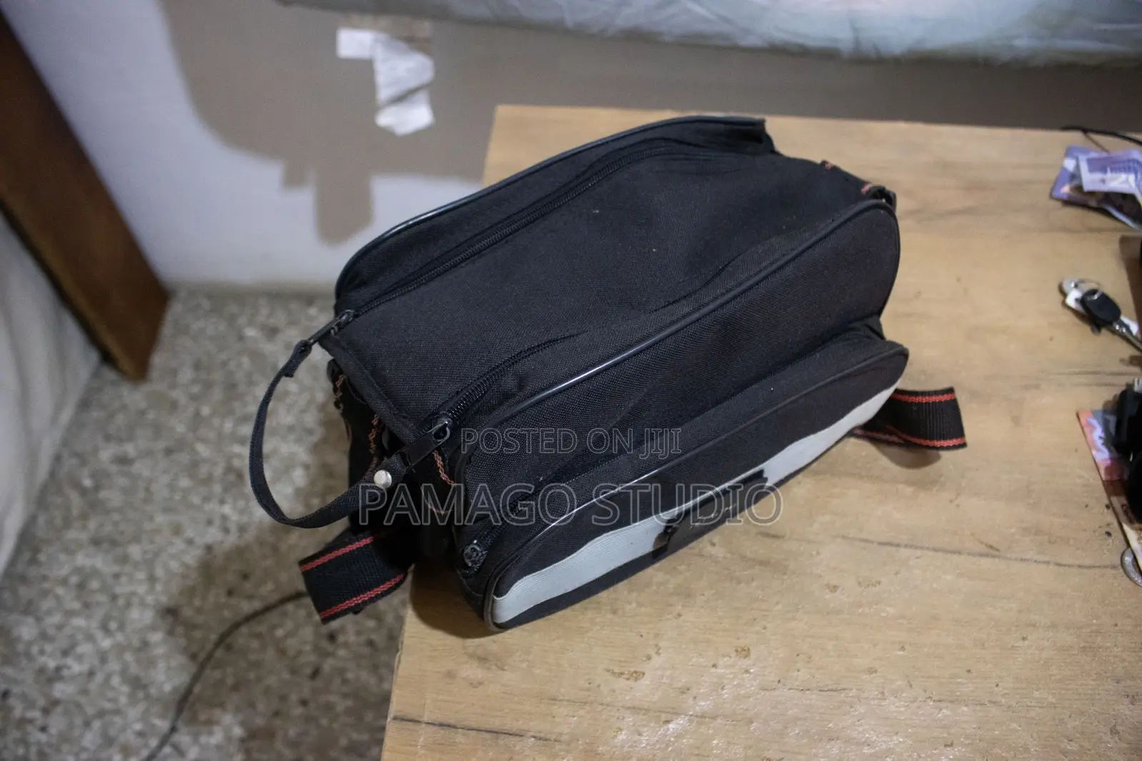 Crossbody Camera Bag