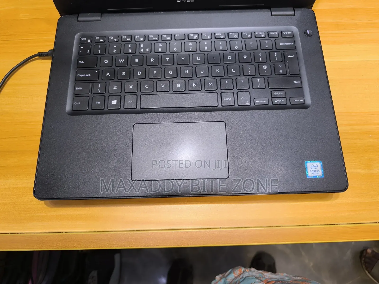 Laptop Dell Latitude 3490 8GB Intel Core i5 SSD 256GB