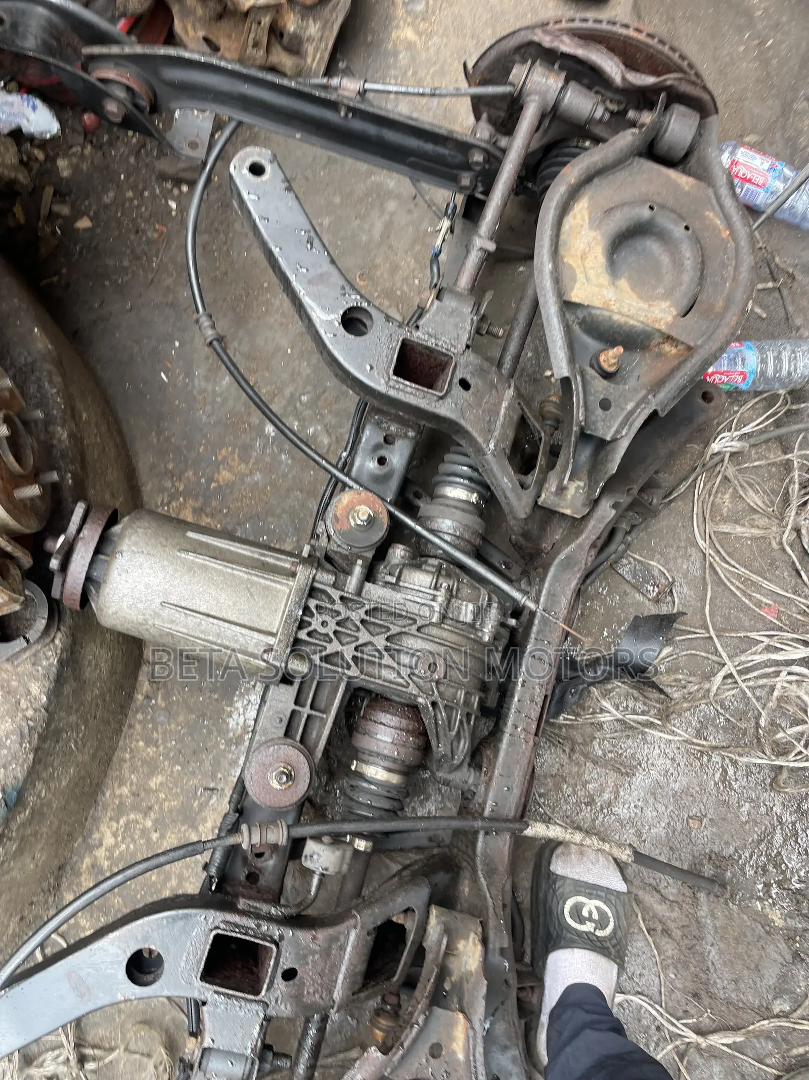 Chevrolet Equinox, GMC Back Axle