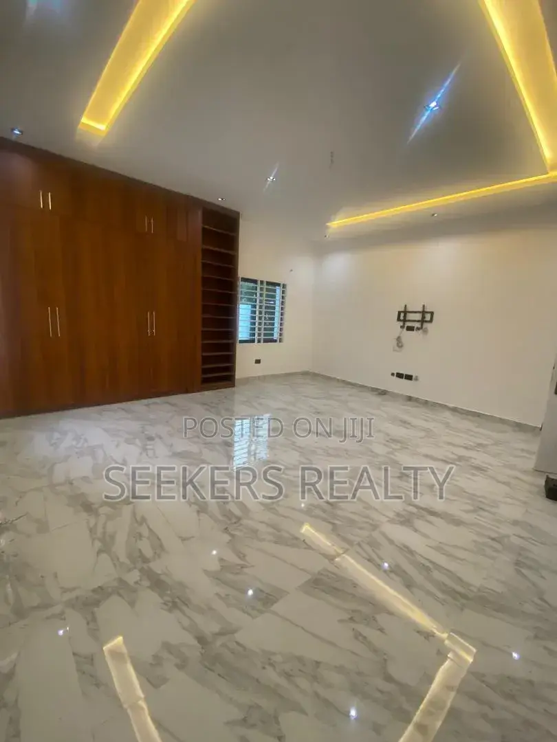3bdrm House in Seekers Realty, Pokuase for sale