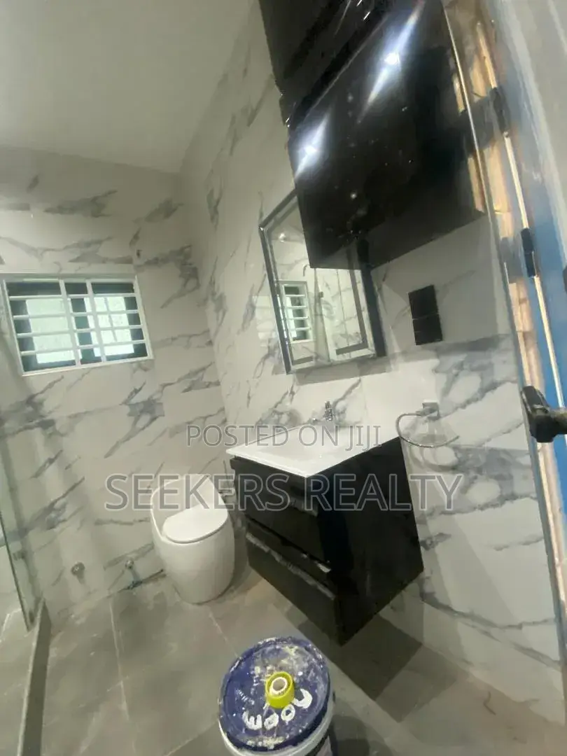 3bdrm House in Seekers Realty, Pokuase for sale