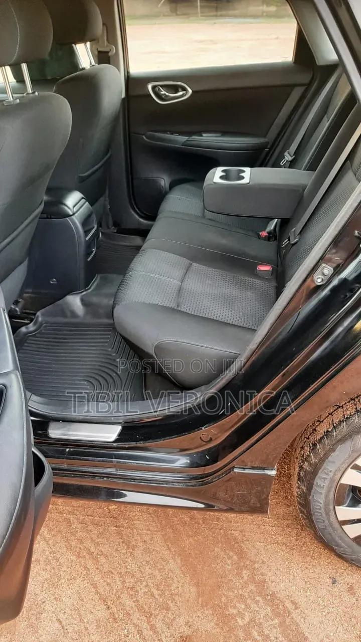 Nissan Sentra 2017 Black
