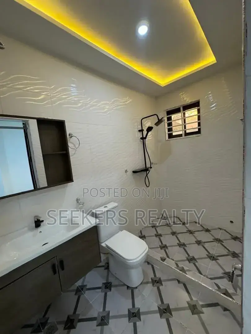 3bdrm House in Seekers Realty, Manet Junction for sale