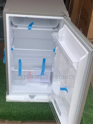 Innova Table Top Single Door Fridge 90 Litres