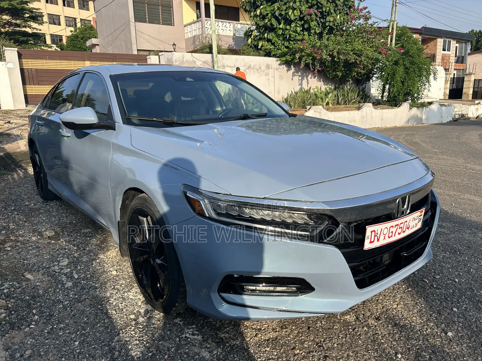 Honda Accord Touring 2018 Blue