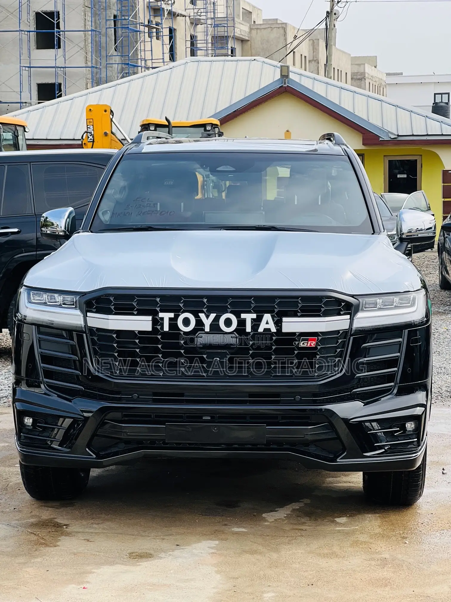 New Toyota Land Cruiser LC300 2025 Black