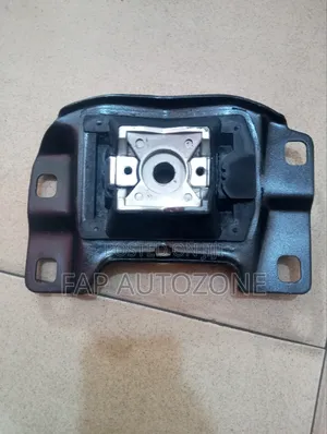 Original Ford Escape, Explorer,Focus and Volvo Gearbox Seat From USA
