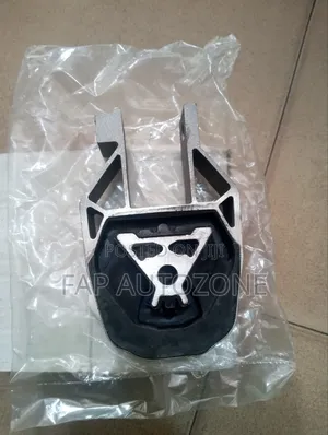 466. Original Ford Focus, Escape and Volvo Gearbox Seat From USA
