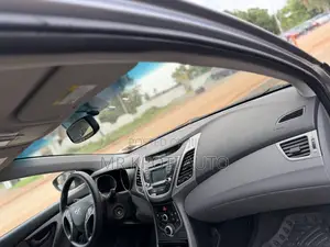 Hyundai Elantra 2016 Gray