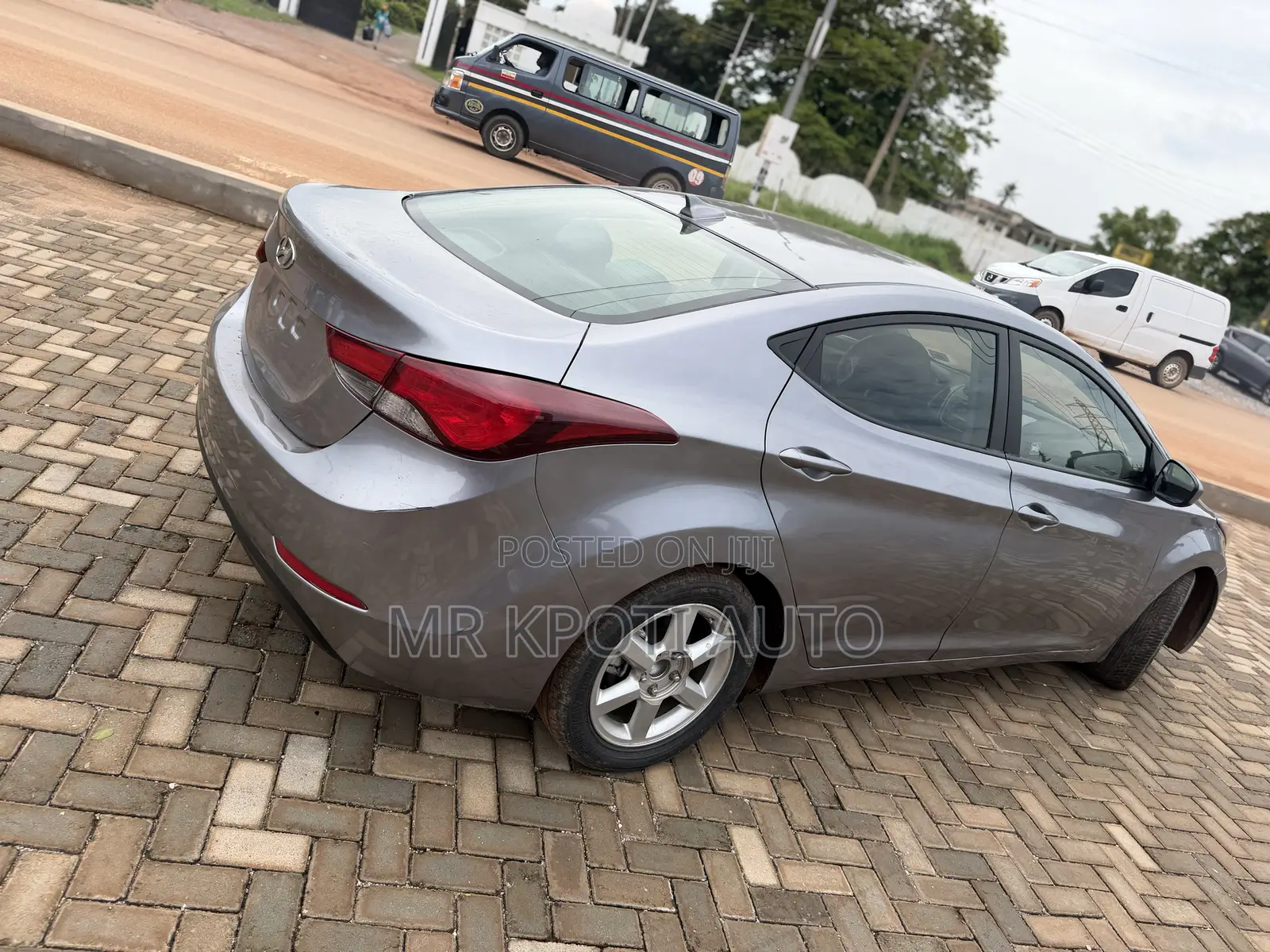 Hyundai Elantra 2016 Gray