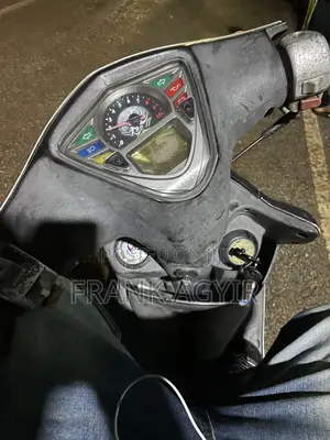 Kymco Agility 2023 Silver