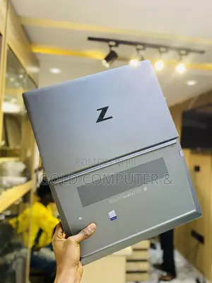 Laptop HP ZBook Firefly 15 G7 32GB Intel Core i9 SSD 512GB