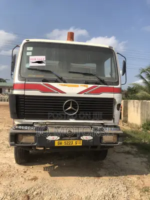 Benz Single Axle Tipper Truck