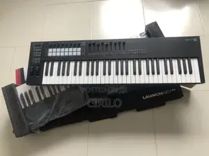 Novation Launchkey 61 Mk3 Midi Keyboard [Unregistered Serial Key]