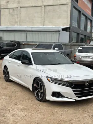 Honda Accord Sport 2.0T 2022 White