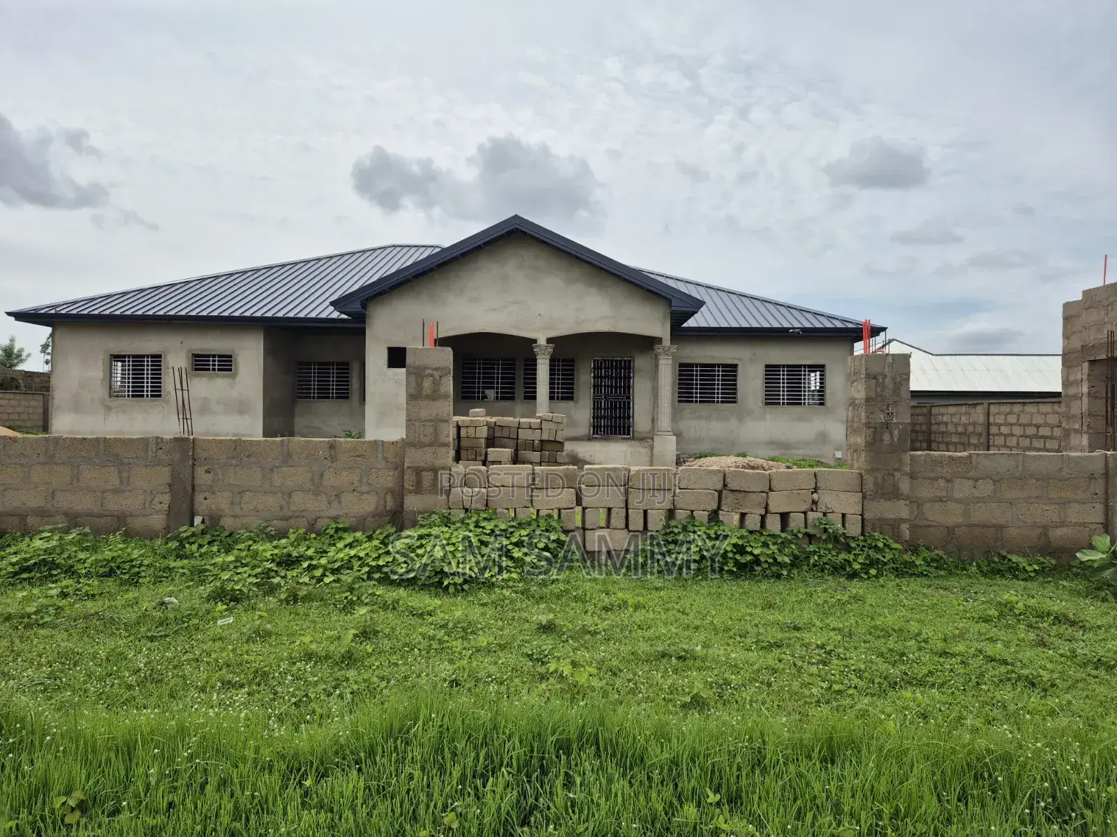 5bdrm House in Vitting-Target, Tamale Municipal for sale