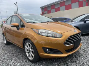 Ford Fiesta S Sedan 2016 Gold
