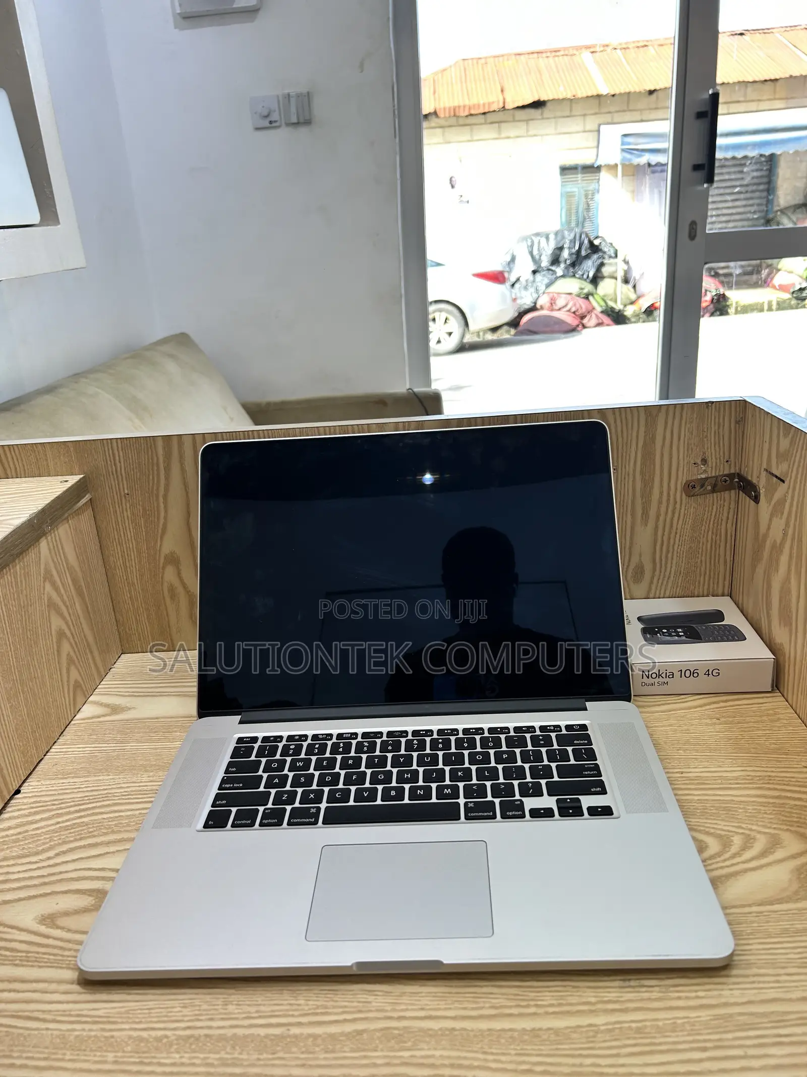 Laptop Apple MacBook Pro 2015 16GB Intel Core i7 SSD 256GB