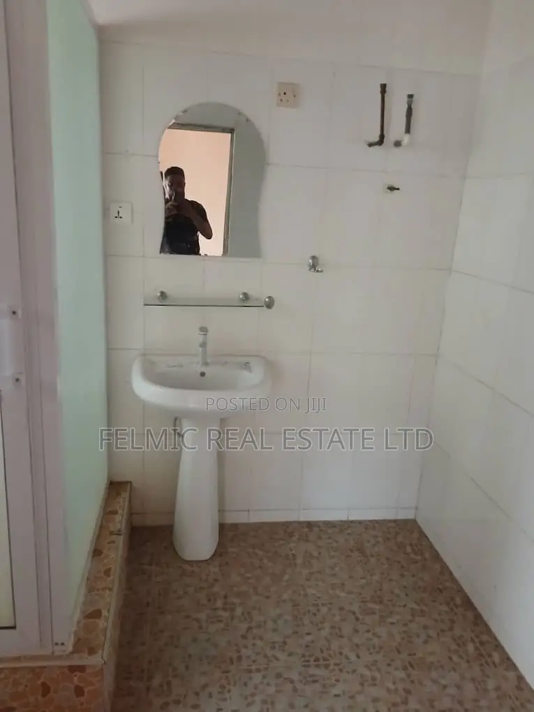 4bdrm Apartment in Felmic Real Estate, Israel Park for rent