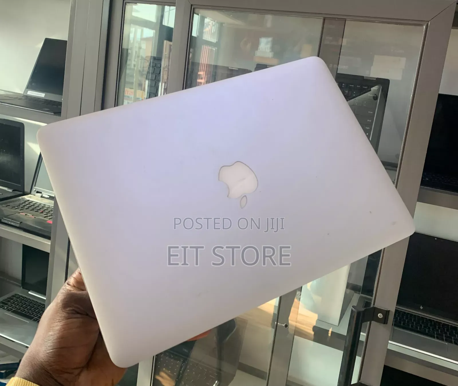 Laptop Apple MacBook Air 8GB Intel Core i5 SSD 128GB