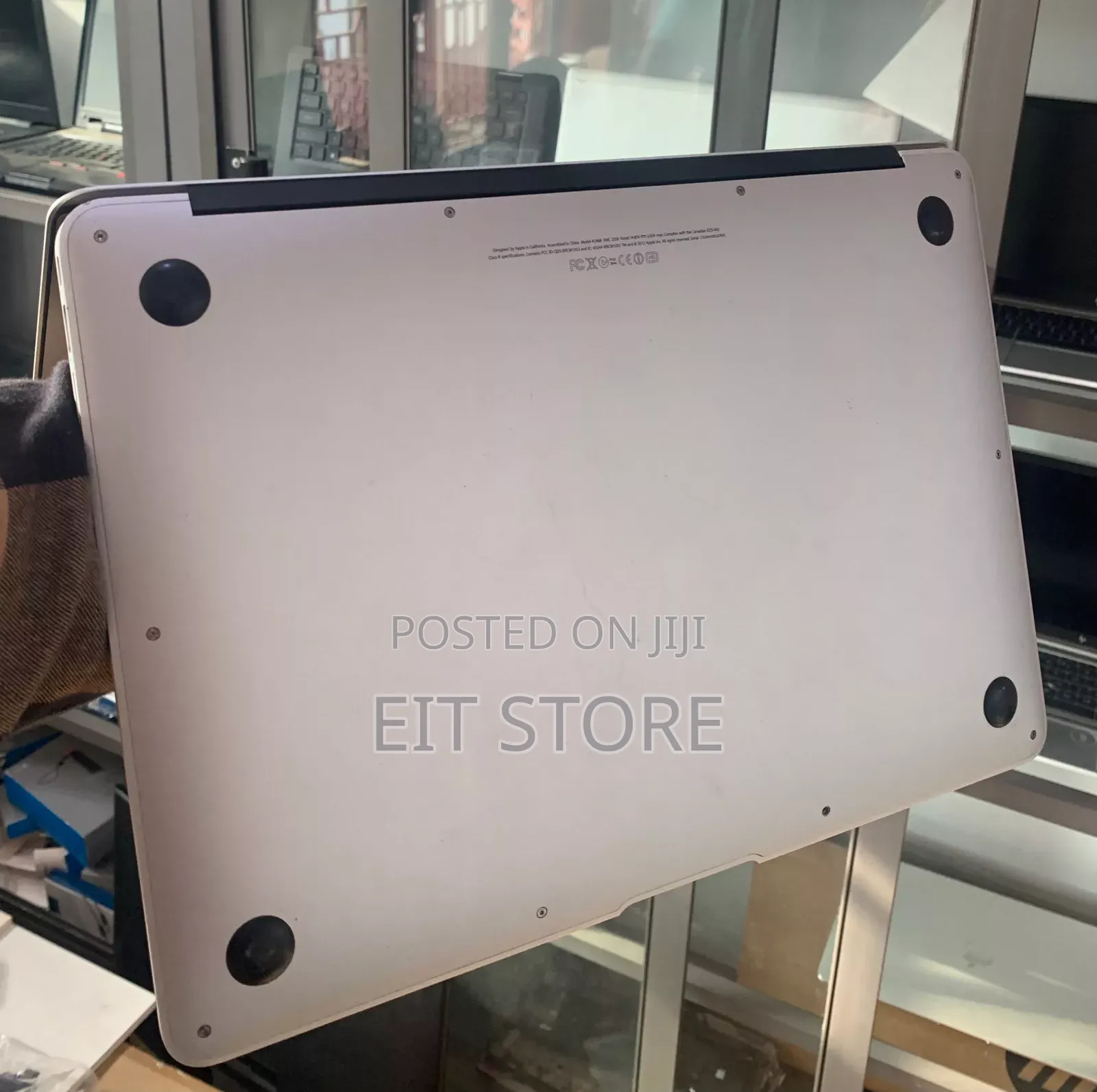 Laptop Apple MacBook Air 8GB Intel Core i5 SSD 128GB