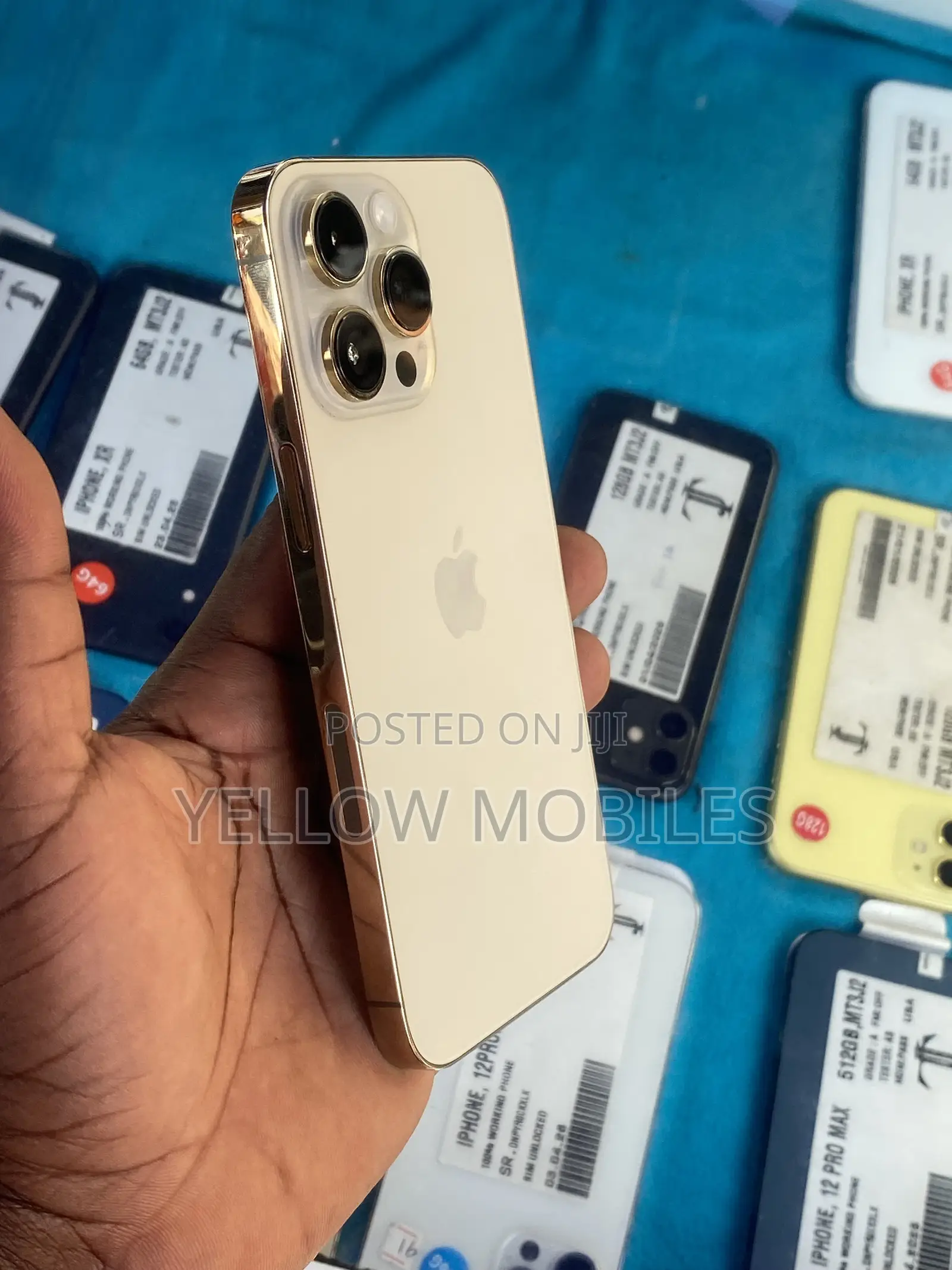 Apple iPhone 16 Pro Max 256 GB Gold
