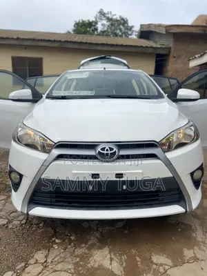 Toyota Yaris 2014 White