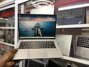New Laptop HP EliteBook 840 G10 16GB AMD Ryzen 5 SSD 256GB