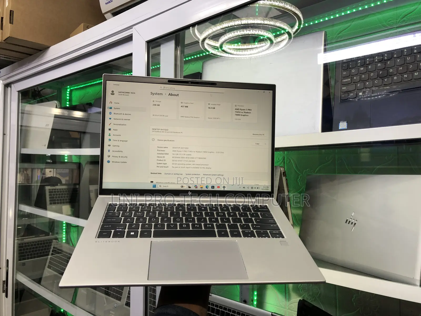 New Laptop HP EliteBook 840 G10 16GB AMD Ryzen 5 SSD 256GB