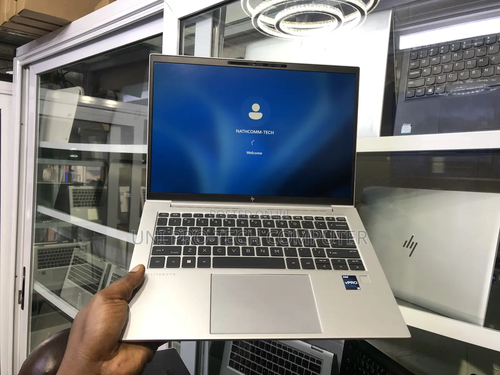 New Laptop HP EliteBook 840 G9 16GB Intel Core i5 SSD 256GB
