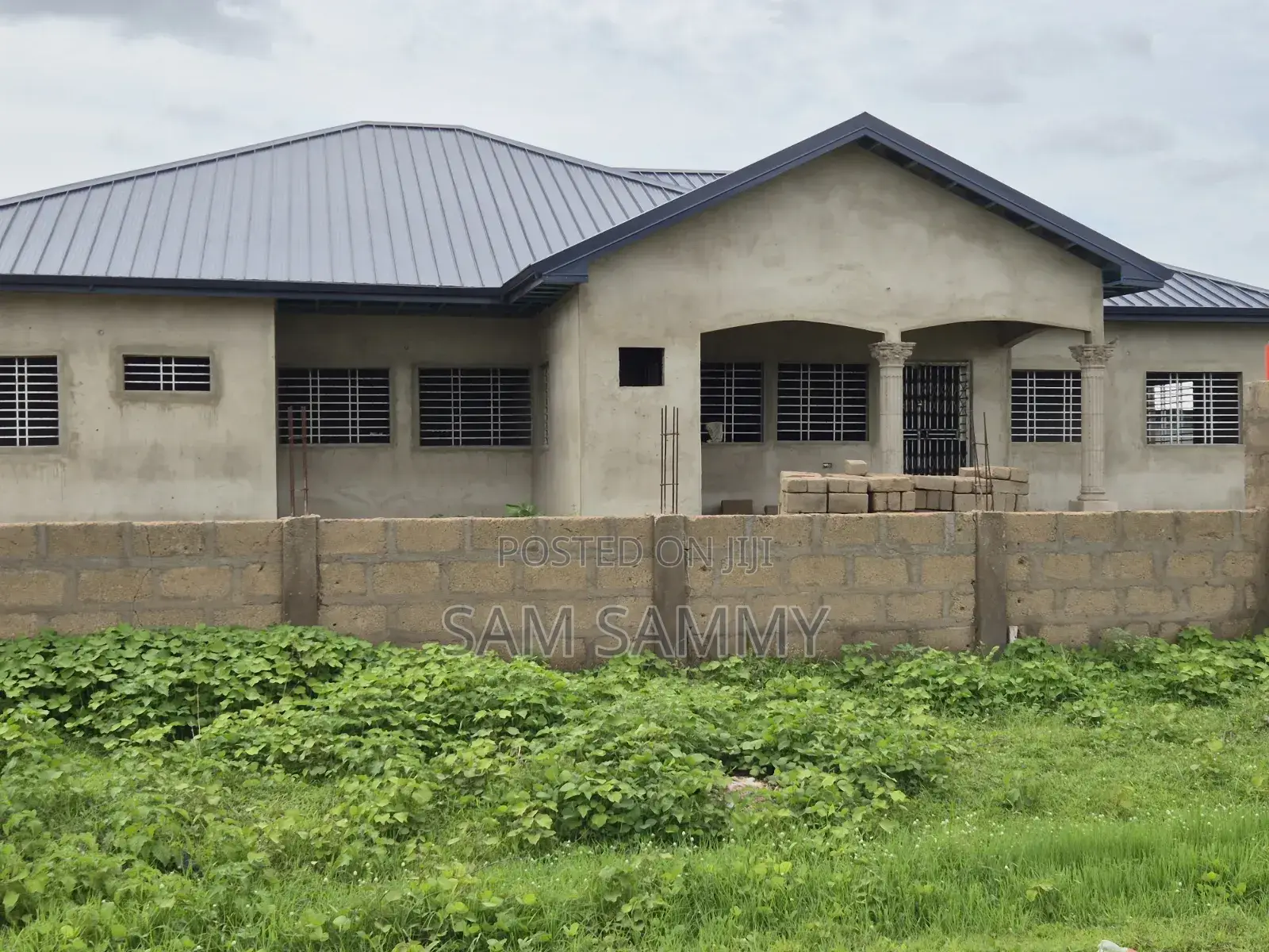 5bdrm House in Vitting-Target, Tamale Municipal for sale