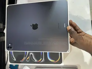 Apple iPad Pro 13 (2024) 256 GB Black