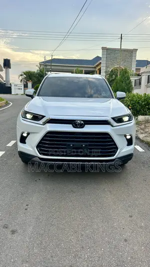 Toyota Highlander Limited 2025 White