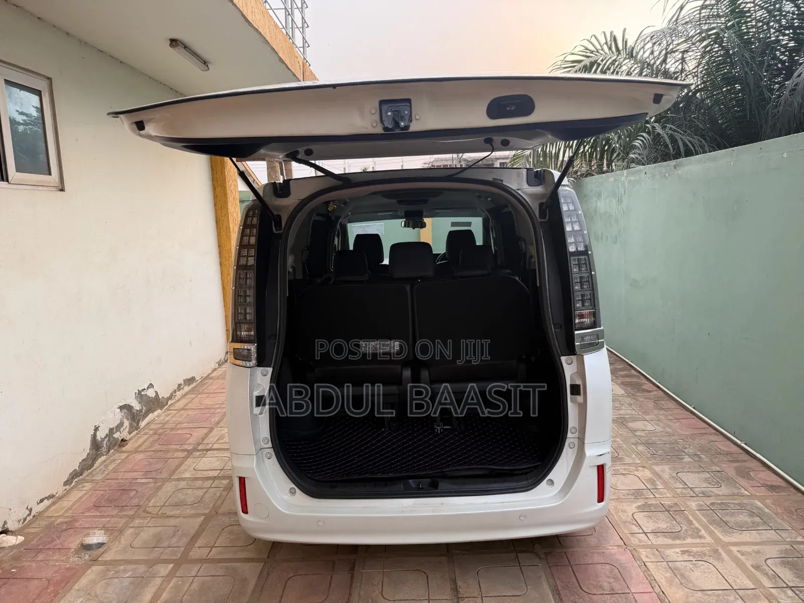 Toyota Voxy 2015 White