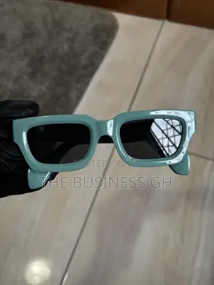 Gucci Sunglasses (2 Colors)