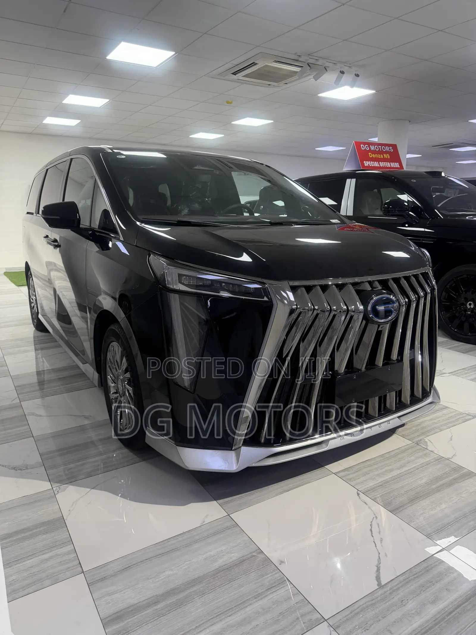 New GAC GM8 2025 Black
