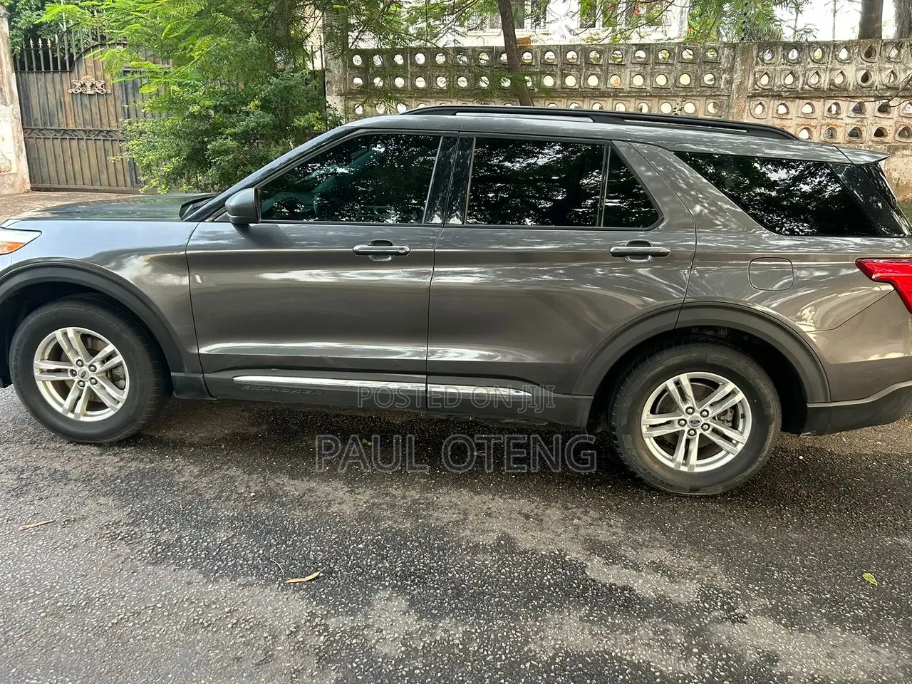 Ford Explorer 2020 Gray
