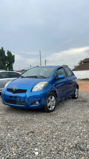 Toyota Yaris 2010 Blue