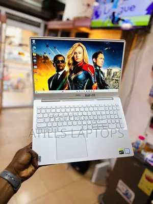 Laptop Dell Inspiron 15 7586 8GB Intel Core i7 SSD 512GB