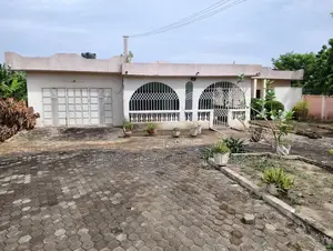 5bdrm House in Felmic Real Estate, Ofankor for sale