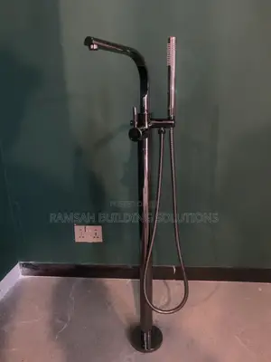 Luxury Floor Mounted Bath Filler – Elegant Freestanding Bathtub Tap