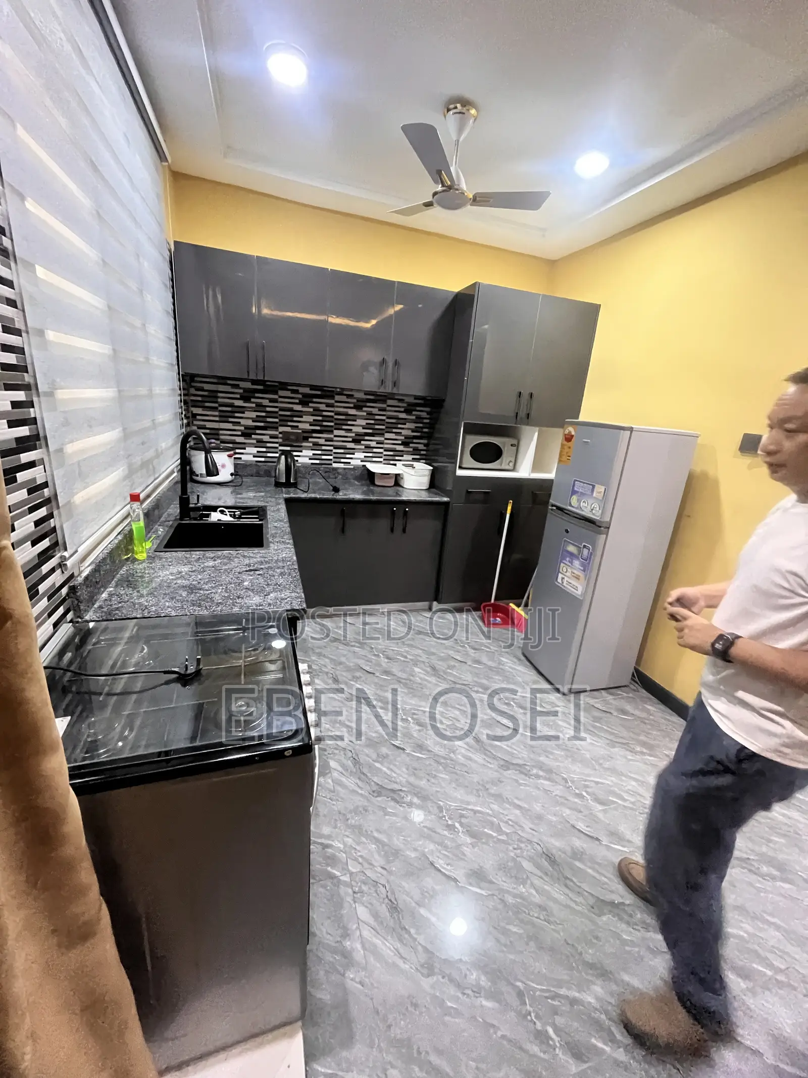 2bdrm Apartment in Dansoman for rent