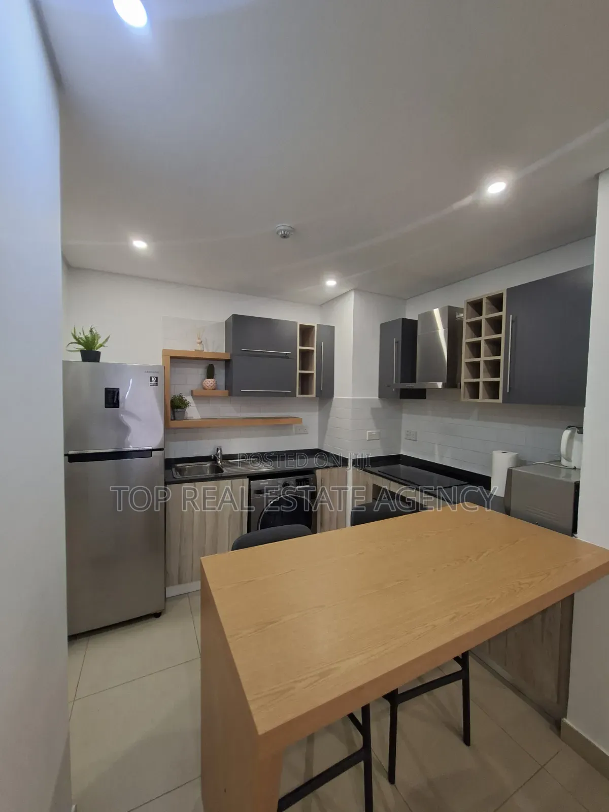 Furnished 2bdrm Apartment in East Legon, American House for sale
