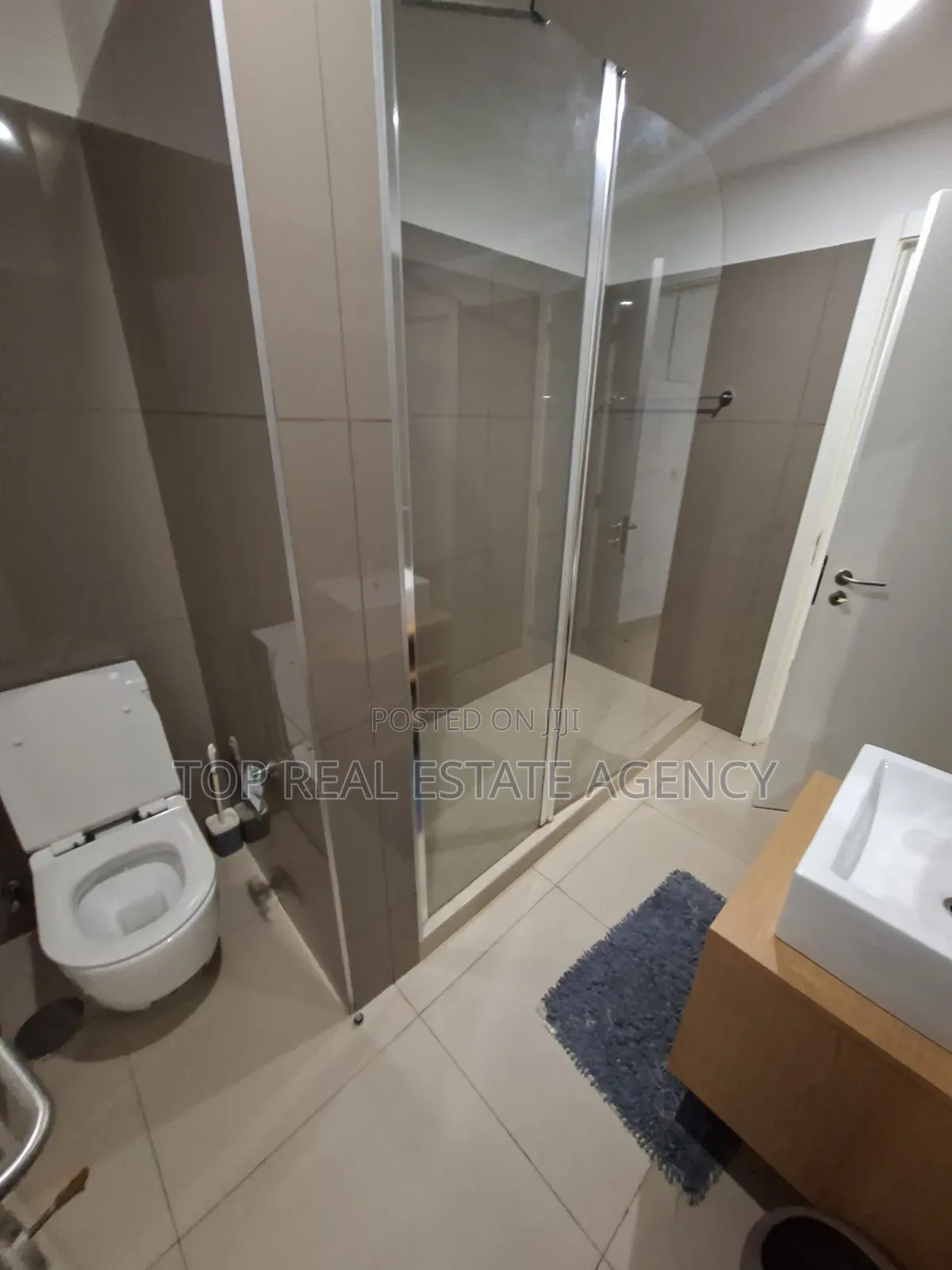 Furnished 2bdrm Apartment in East Legon, American House for sale