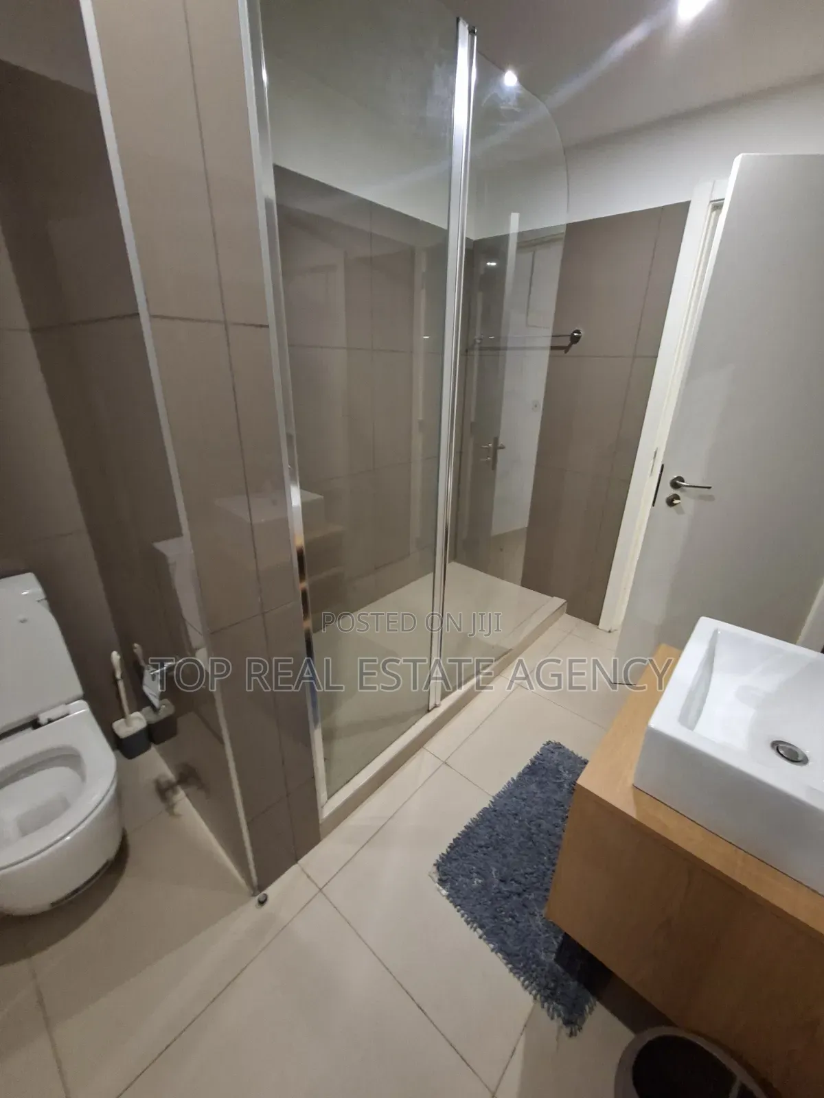 Furnished 2bdrm Apartment in East Legon, American House for sale