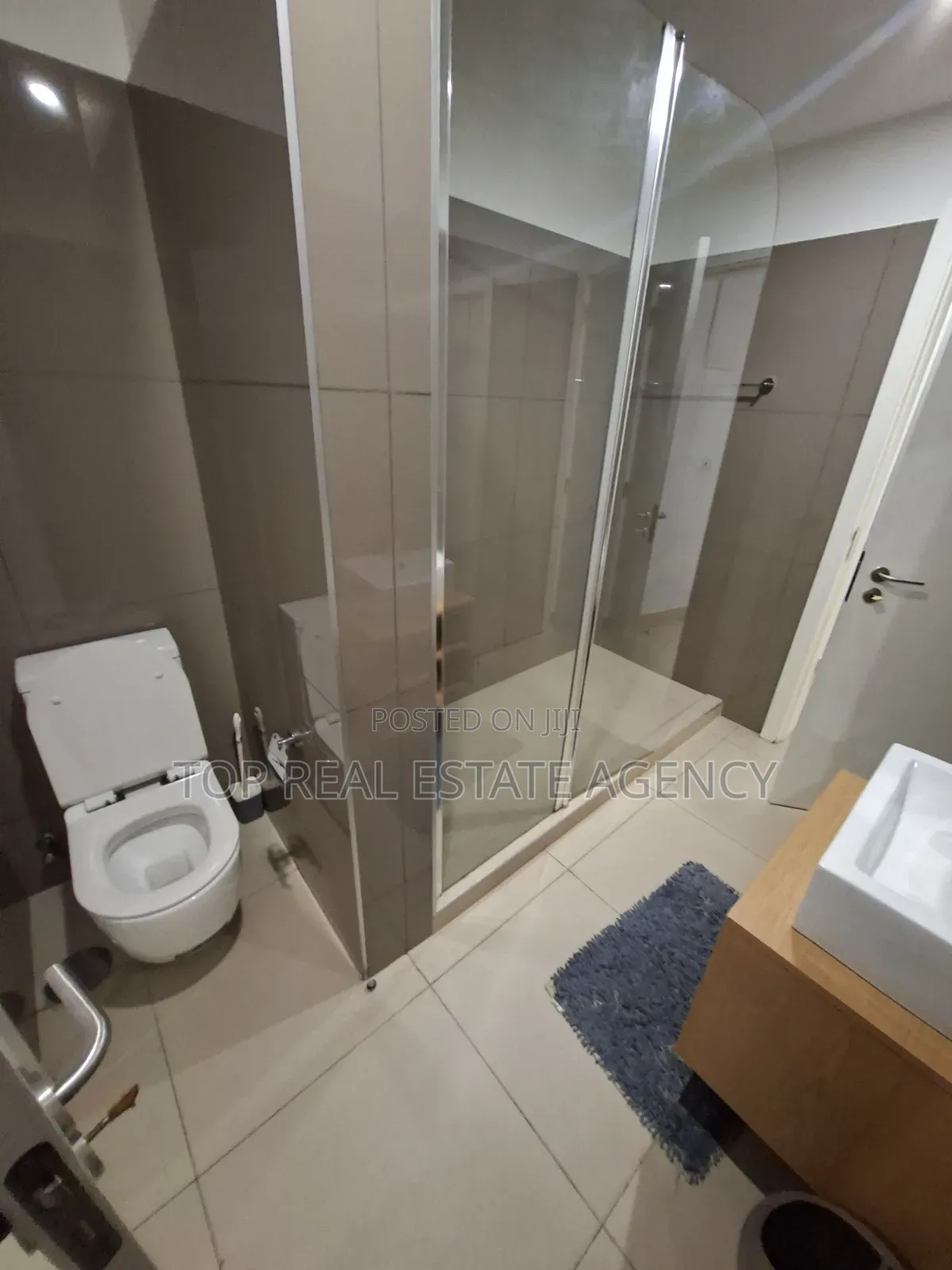 Furnished 2bdrm Apartment in East Legon, American House for sale