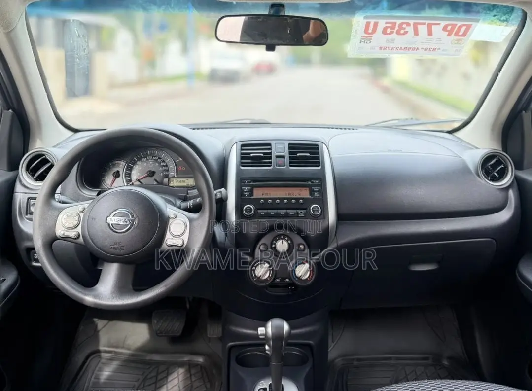 Nissan Micra 2015 Gray
