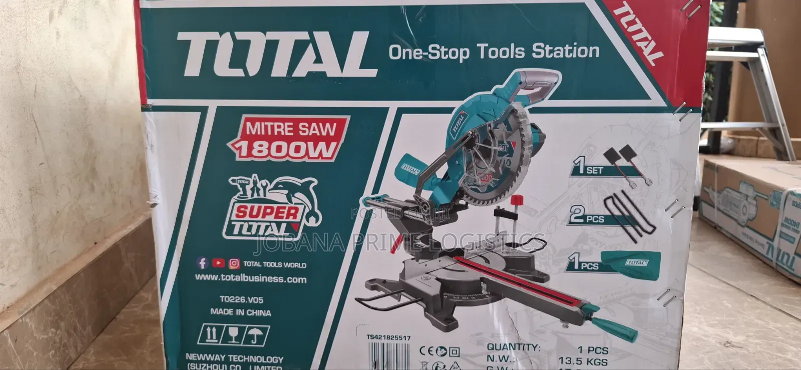 Total 1800w Mitre Saw Ts