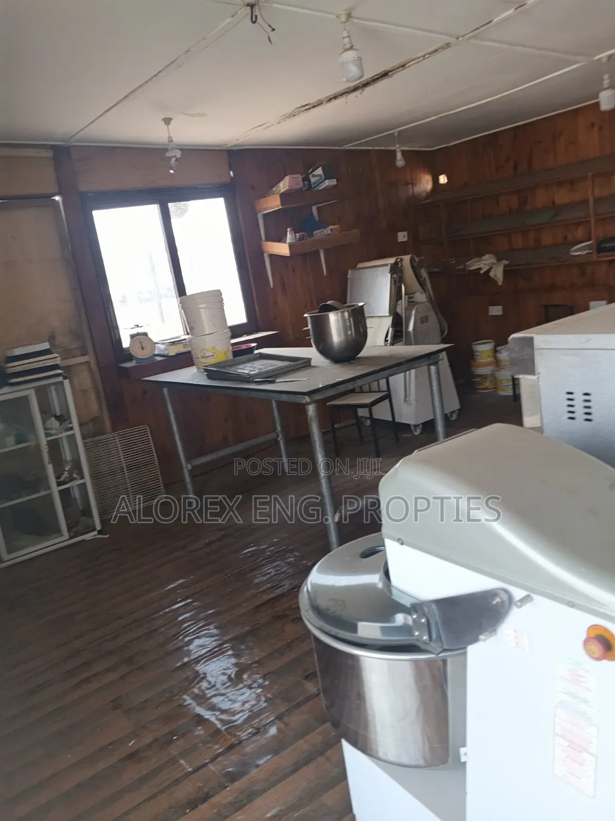 Restaurant For Rent At Oyarifa