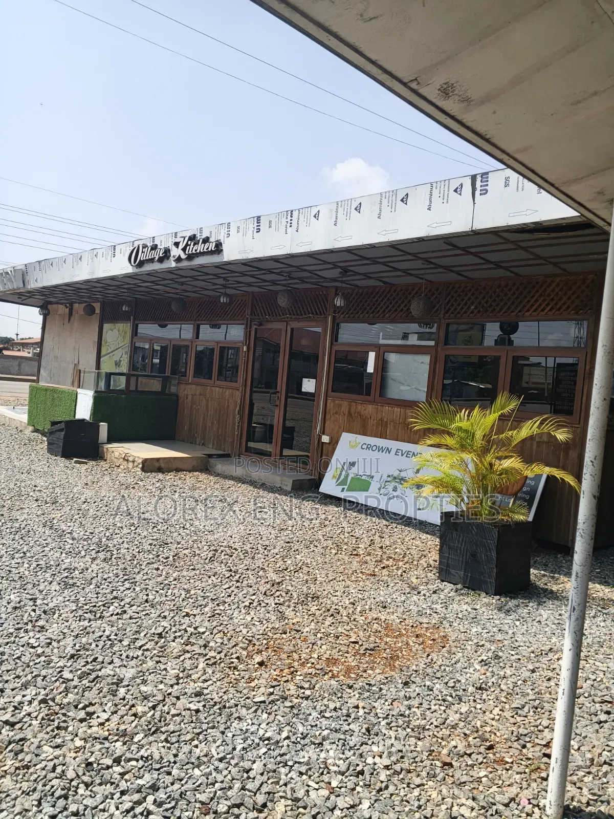 Restaurant For Rent At Oyarifa